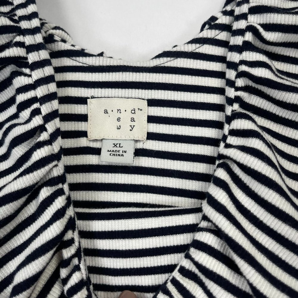 a.n.d e a w y, Black Stripes, Blouse - Picture 2 of 5